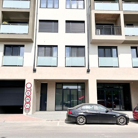New 2022 Family&Friends Downtown Ac 3Br 2Ba Free Parking Big Balcony Near Metro&Train Station Self Check-In Apt Budapest Eksteriør bilde