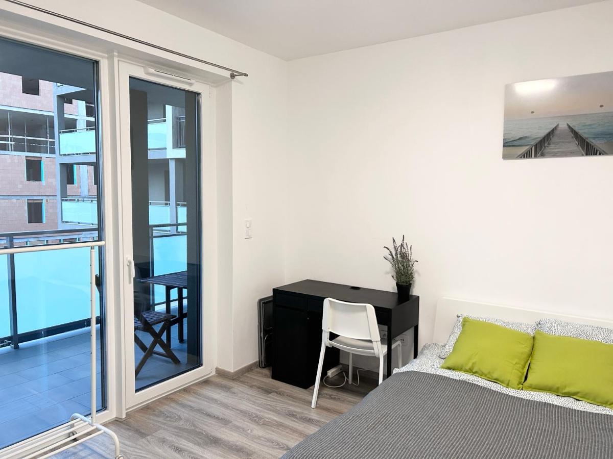 New 2022 Family&Friends Downtown Ac 3Br 2Ba Free Parking Big Balcony Near Metro&Train Station Self Check-In Apt Budapest Eksteriør bilde